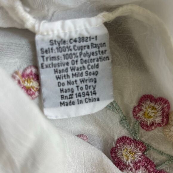 Johnny Was Aurora Kimono white embroidered tassels Sz L EX cond boho - Picture 9 of 10